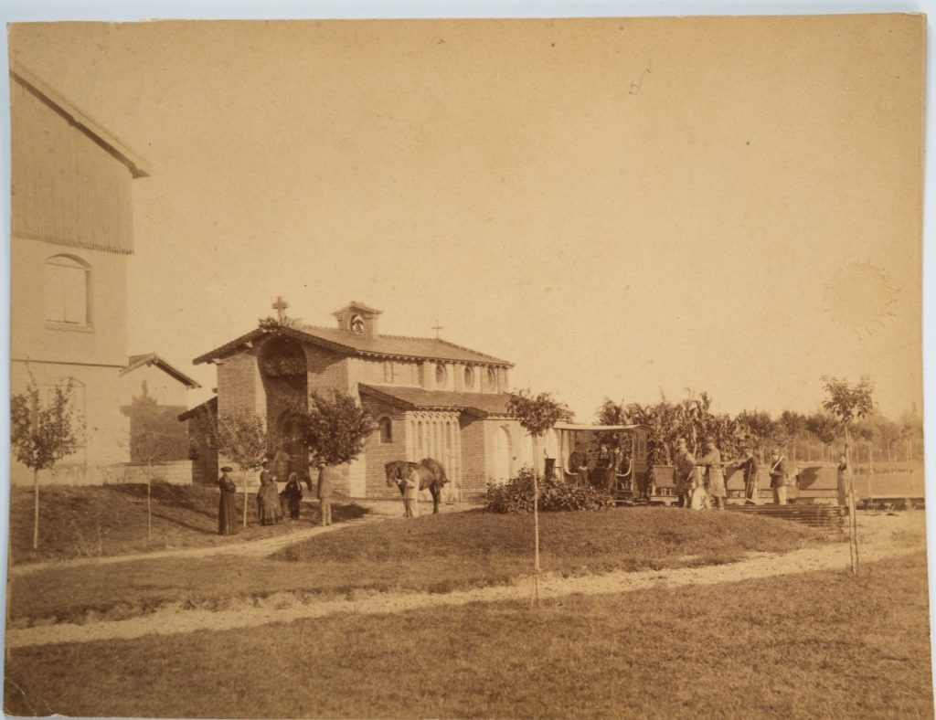 Photo Albumine	France	Chapelle du Sacré coeur Plobsheim Bas Rhin	20X27cm	1870