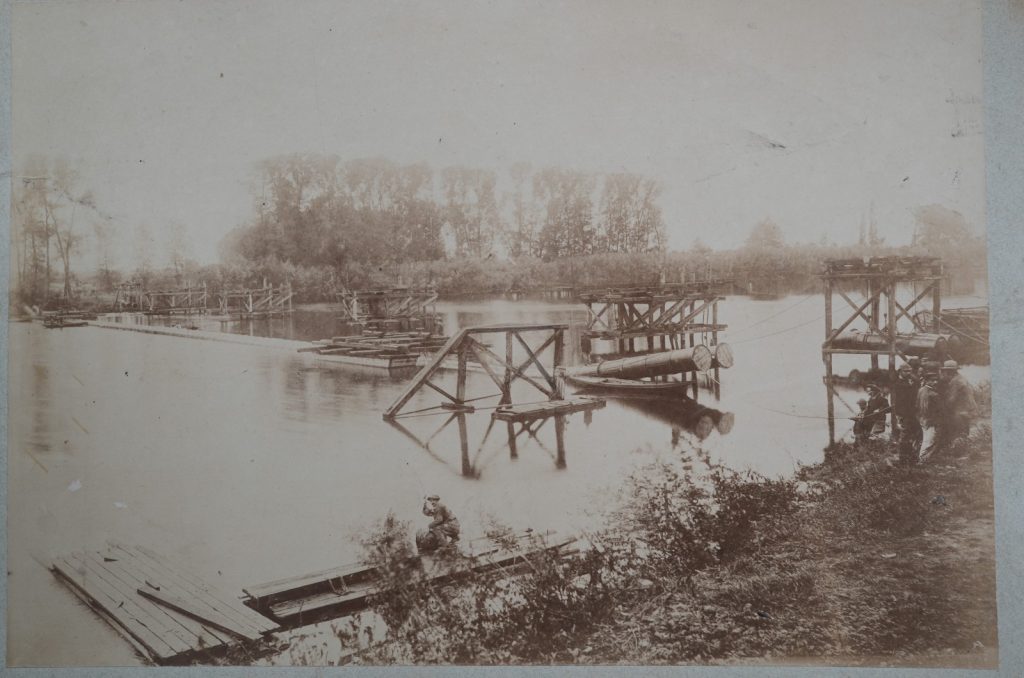 PHOTO Albumine	France	CONSTRUCTION PONT AQUEDUC EAU POTABLE	27X39cm	1880