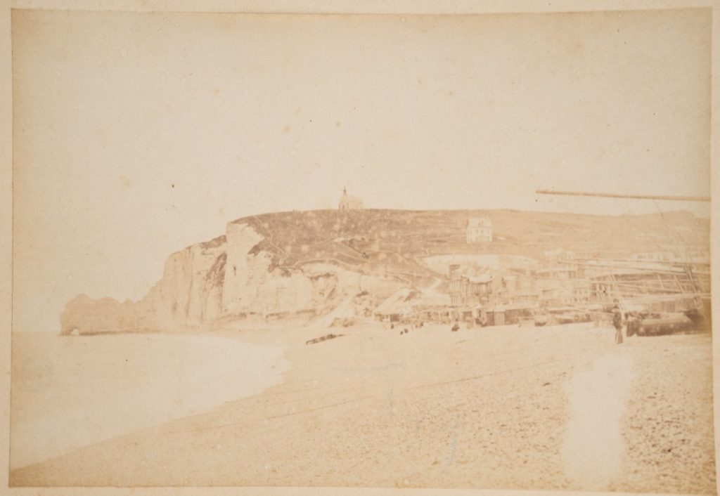 TIRAGE PHOTO	Albumine	France	Falaise d'étretat	12X17cm	1880