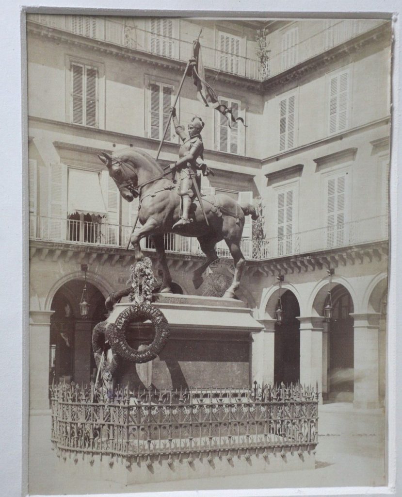 TIRAGE PHOTO PHOTO ALBUMINE 1880 PARIS STATUE DE JEANNE D'ARC 22x28cm