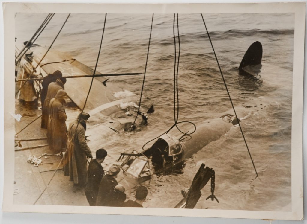 PHOTO de presse militaire avion SOVIETIQUE EN MER 1940 13X18cm