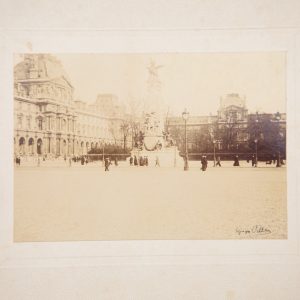 PHOTO ARGENTIQUE  PARIS FORMAT 8,5X11,5cm CIRCA 1890 LE LOUVRE