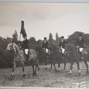 PHOTO Argentique	France	Equitation cheval saut d'obstacles	24X29cm	1970