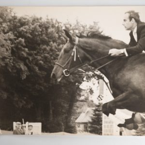 PHOTO Argentique	France	Equitation cheval saut d'obstacles	24X29cm	1970