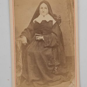 photo Albumine France portait CDV 1870 bonne soeur