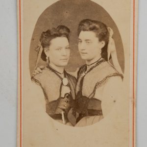 photo Albumine France portait CDV 1870 2 femmes soeurs