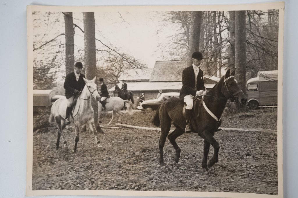PHOTO Argentique France Equitation cheval saut d'obstacles 18X24cm 1970