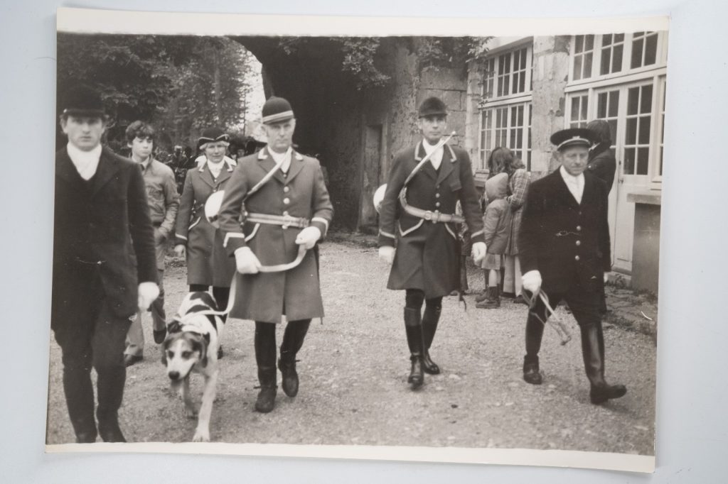 PHOTO Argentique France chasse à courre vénerie cheval 18X24cm 1960