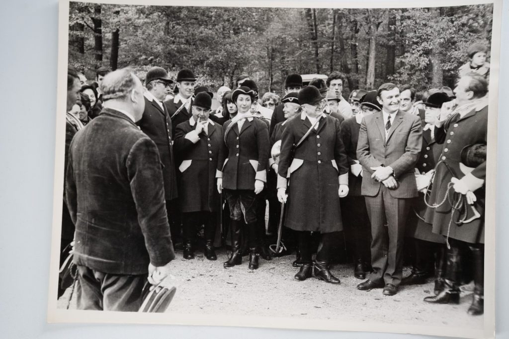 PHOTO Argentique France chasse à courre vénerie cheval 18X24cm 1960