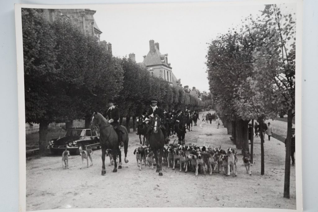 PHOTO Argentique France chasse à courre vénerie cheval 18X24cm 1960