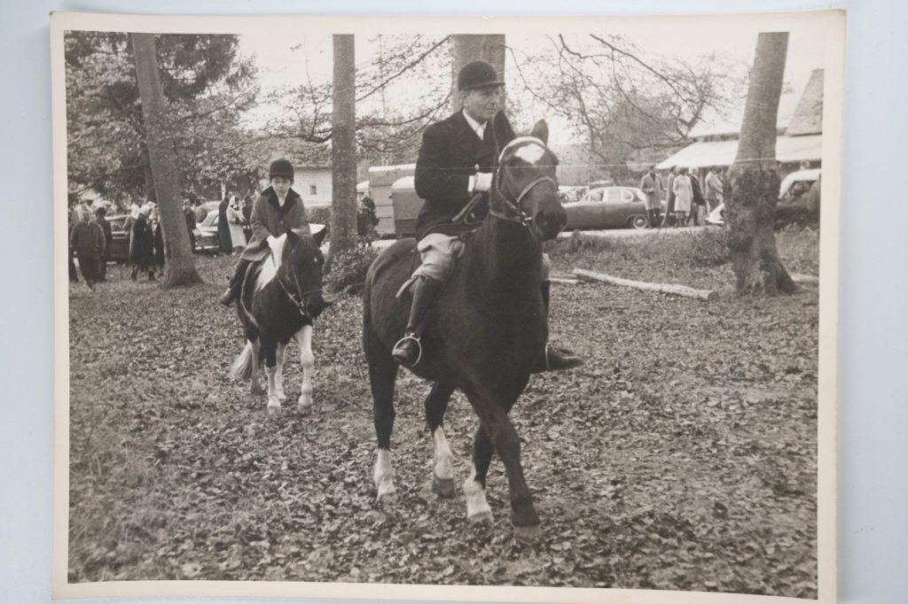 PHOTO Argentique France chasse à courre vénerie cheval 18X24cm 1960