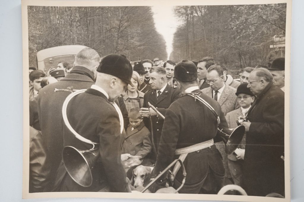 PHOTO Argentique France chasse à courre vénerie cheval 18X24cm 1960