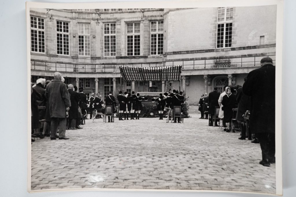PHOTO Argentique France chasse à courre vénerie cheval 18X24cm 1960