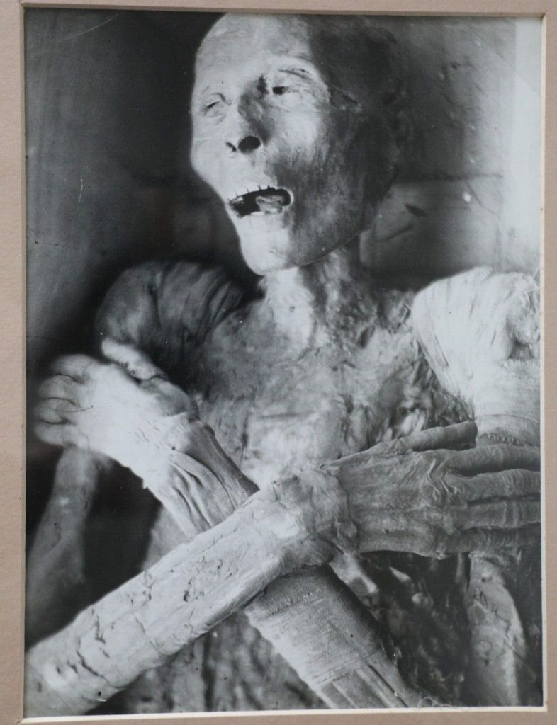 TIRAGE PHOTO	ARGENTIQUE 	MOMIE Éthiopie 1940 18X24cm