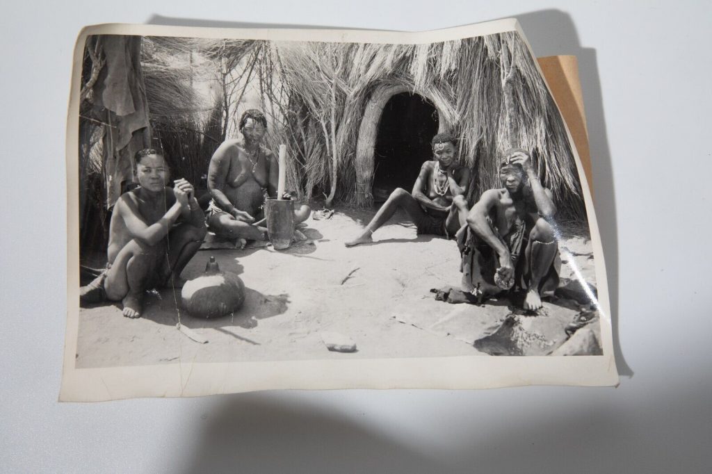 PHOTO ARGENTIQUE AFRIQUE BUSHMEN MAKOKA FORMAT 13X18cm CIRCA 1940