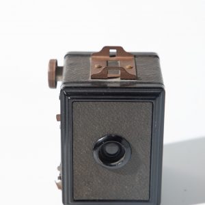 APPAREIL PHOTO Gap Box 3 x 4 1952 Argentique 4X4cm 127