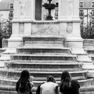 Tirage photo argentique Paris Les Halles Fontaine des innocents 20X30cm
