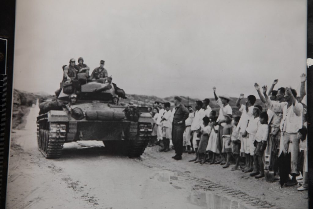 TIRAGE PHOTO argentique 1950 PHOTO DE PRESSE MILITAIRE GUERRE DE COREE 21X25cm