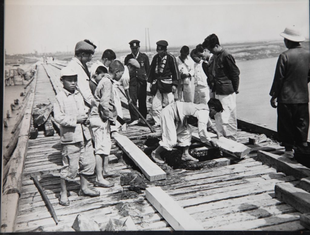 TIRAGE PHOTO	argentique 1950 PHOTO DE PRESSE MILITAIRE GUERRE DE COREE 21X25cm