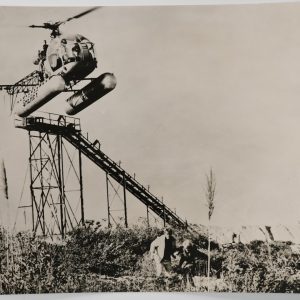 PHOTO de presse film my blood runs cold helicoptere police 1960 13X18cm