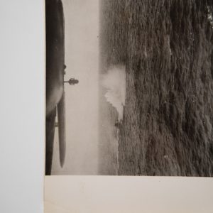 PHOTO ARGENTIQUE MILITARIA 1940	OFFICIEL BRITANIQUE 15X20cm Combat naval