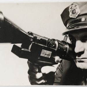 PHOTO  Argentique états unis	garde  Minneapolis utilise le Maxsecom infra-rouge