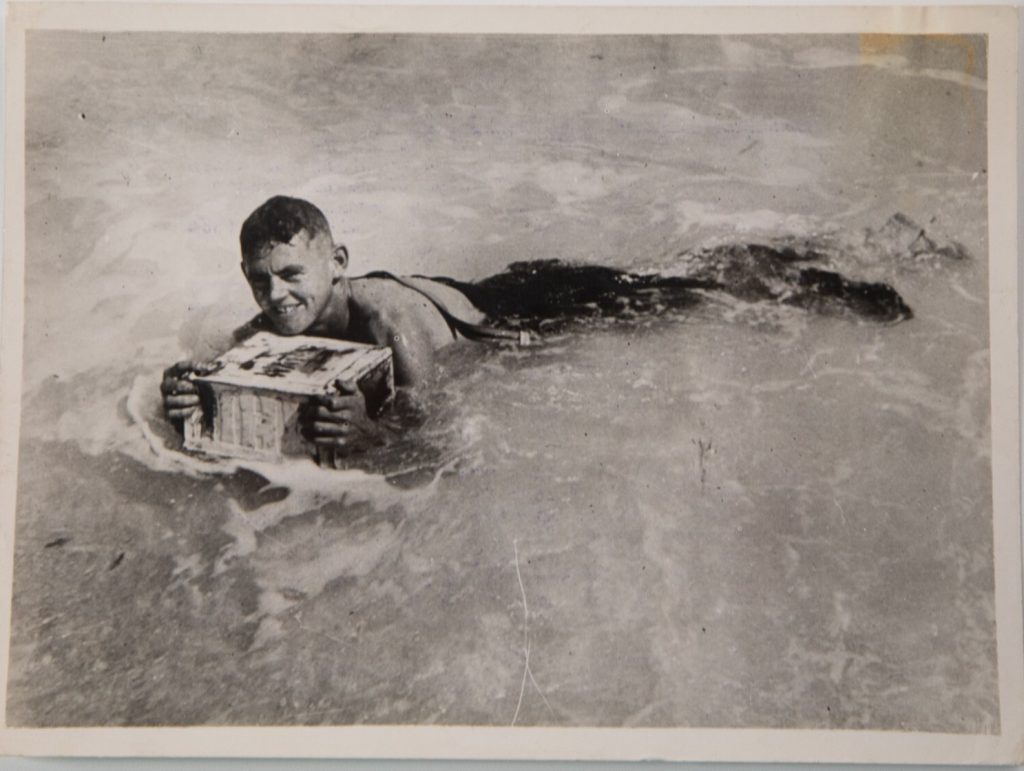 PHOTO ARGENTIQUE MILITARIA 1940	OFFICIEL BRITANIQUE 15X20cm