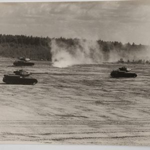 PHOTO de presse  Argentique		Tank sovietique t34/85	13X18cm	1940