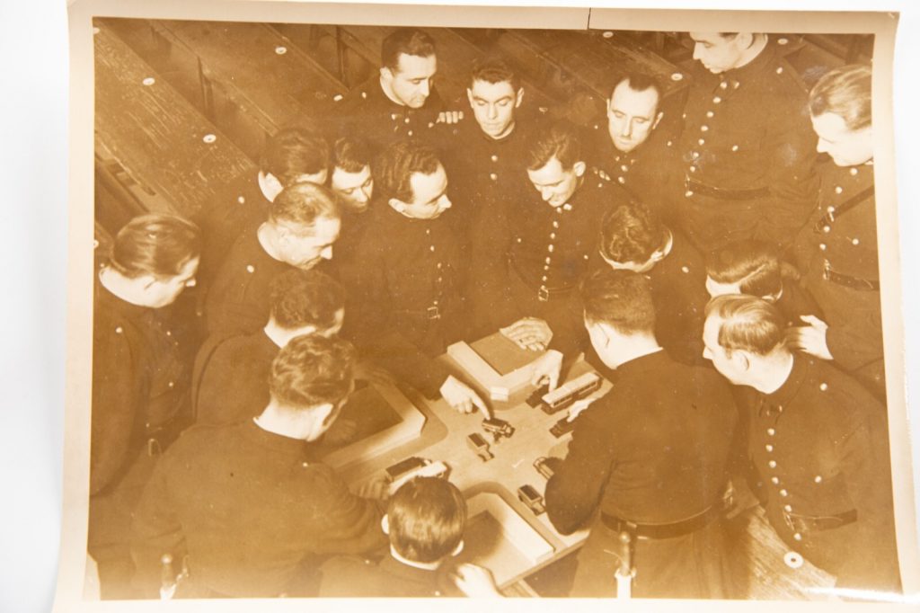 PHOTO TAMPON NEW-YORK TIME PARIS 1936	ECOLE DE GARDIENS DE LA PAIX 18X24CM