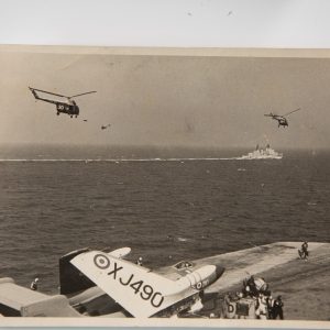 TIRAGE PHOTO	DE PRESSE	MILITARIA 1960 18X24cm DEMONSTRATION EN MER