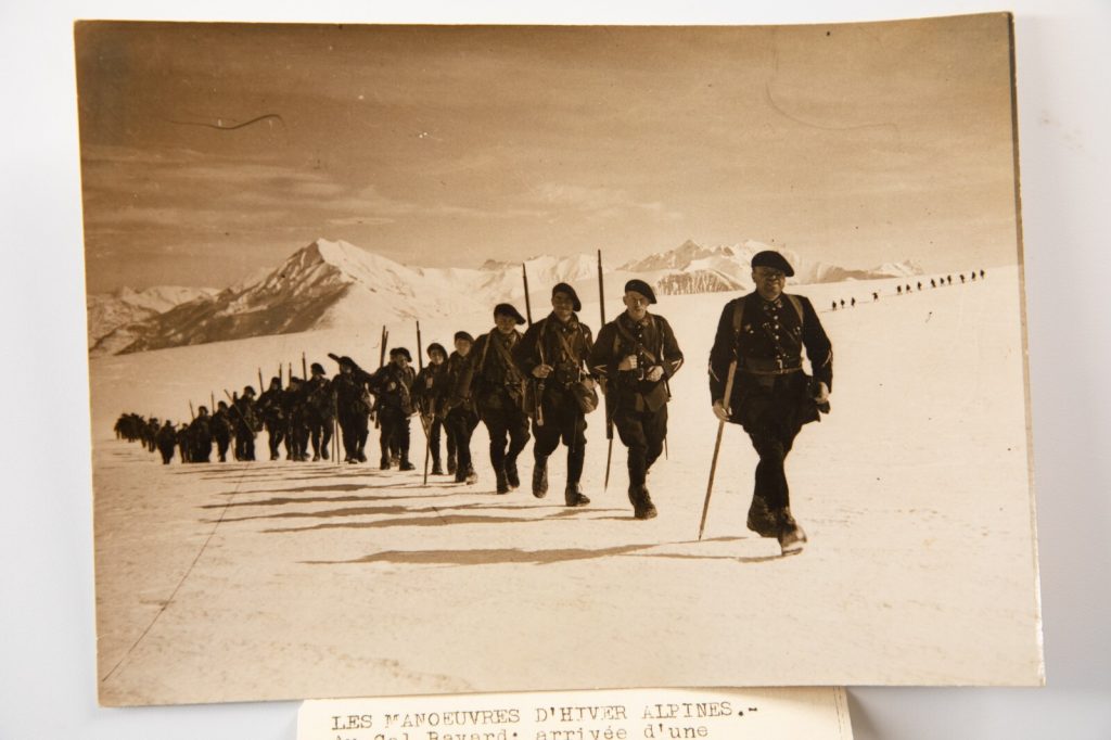 PHOTO argentique TAMPON AGENCE ROL 1936 CHASSEURS ALPINS 13X18cm