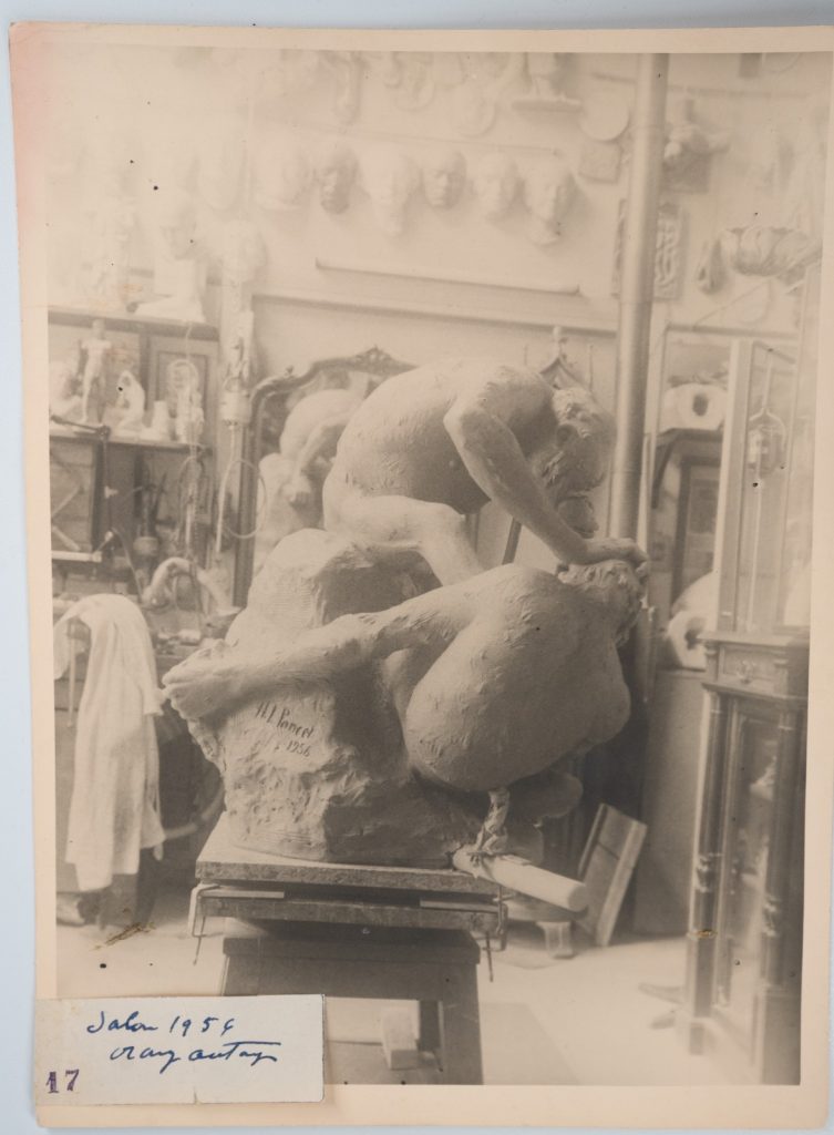 PHOTO Argentique 1956 Sculpture d'Orang-Outan de Henri-Louis Poncet 18X24cm