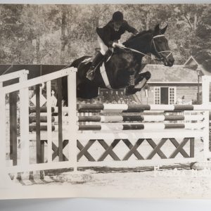 PHOTO Argentique	France	Equitation cheval saut d'obstacles		1970 30X40cm