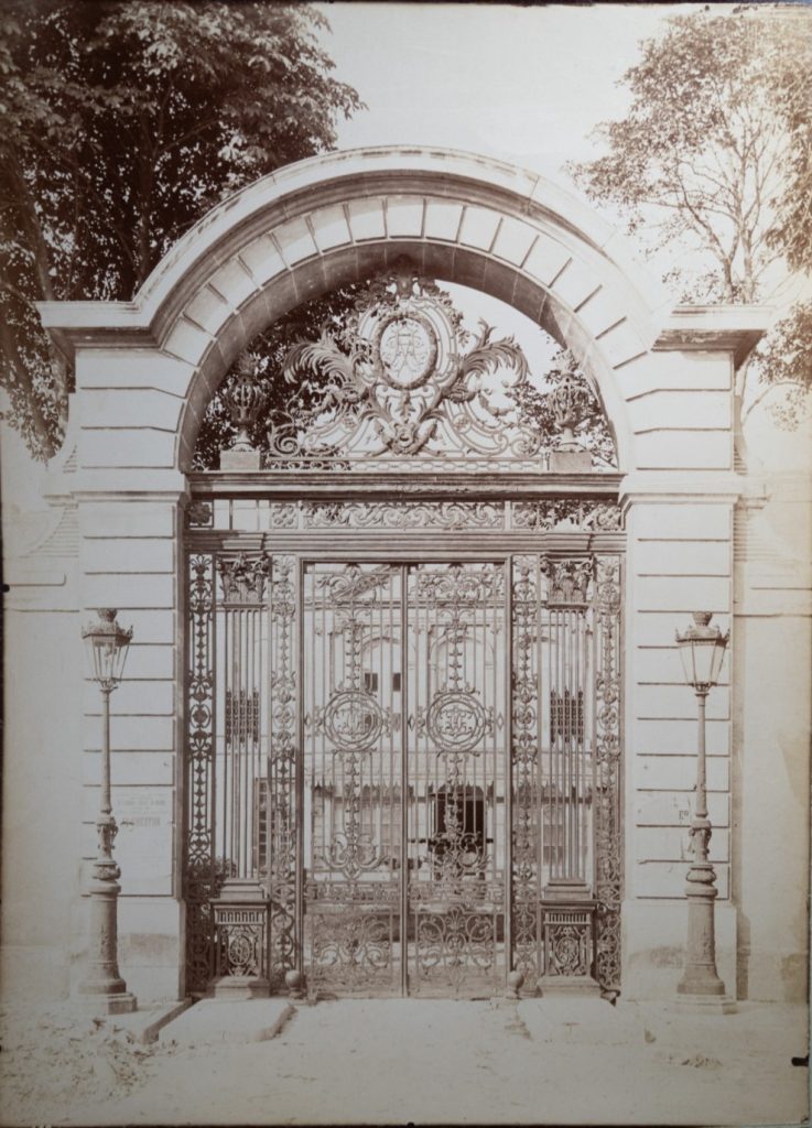 PHOTO Albumine	France	Nevers grilles du palais de justice	30x40cm	1880v