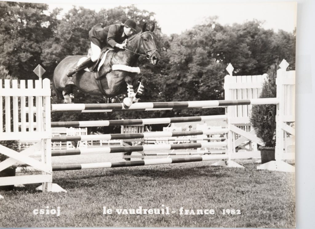 PHOTO Argentique France Equitation cheval saut d'obstacles 18X24cm 1970