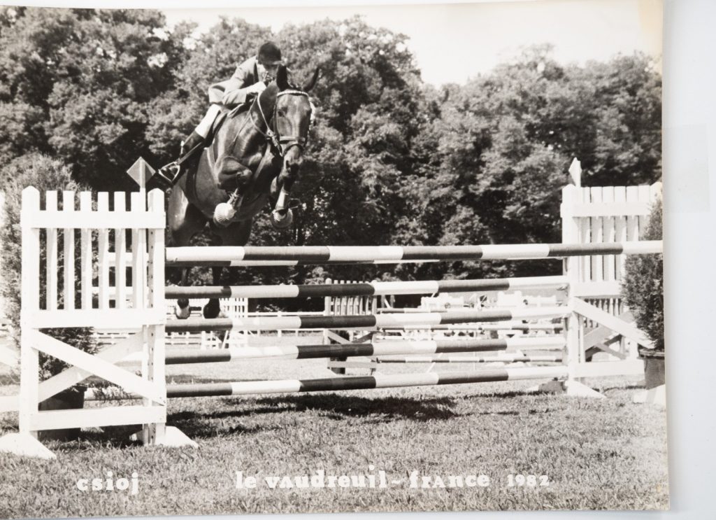 PHOTO Argentique France Equitation cheval saut d'obstacles 18X24cm 1970