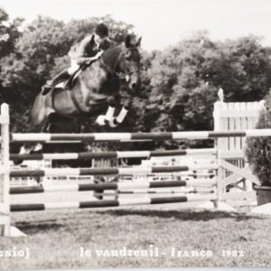 PHOTO Argentique	France	Equitation cheval saut d'obstacles	18X24cm	1970