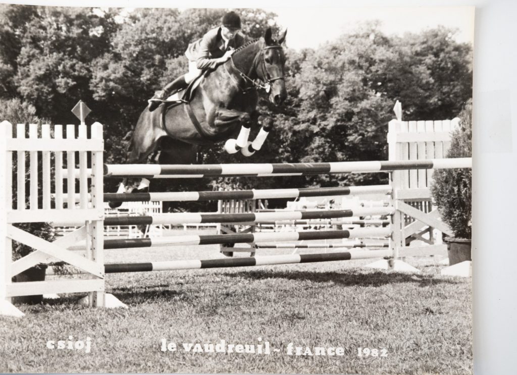 PHOTO Argentique France Equitation cheval saut d'obstacles 18X24cm 1970