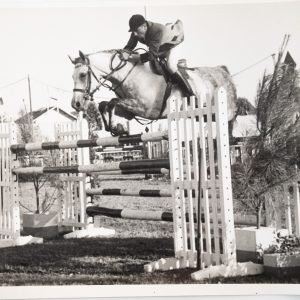 PHOTO Argentique	France	Equitation cheval saut d'obstacles	18X24cm	1970