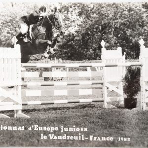 PHOTO Argentique	France	Equitation cheval saut d'obstacles	18X24cm	1970