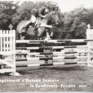 PHOTO Argentique	France	Equitation cheval saut d'obstacles	18X24cm	1970