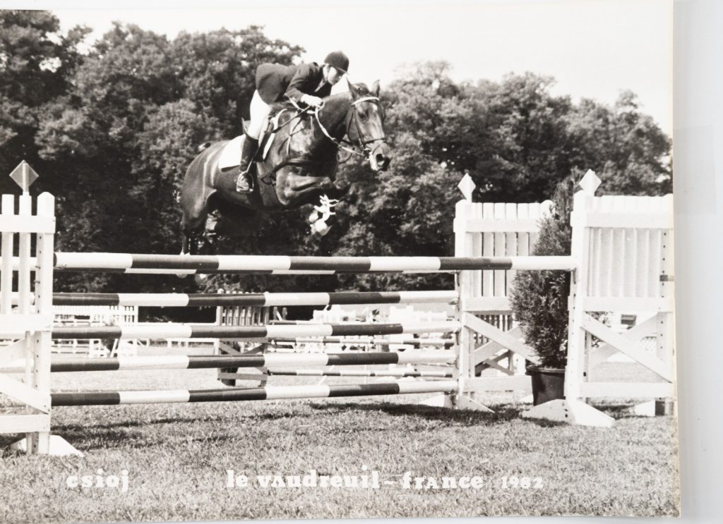 PHOTO Argentique France Equitation cheval saut d'obstacles 18X24cm 1970