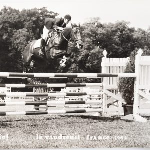 PHOTO Argentique	France	Equitation cheval saut d'obstacles	18X24cm	1970