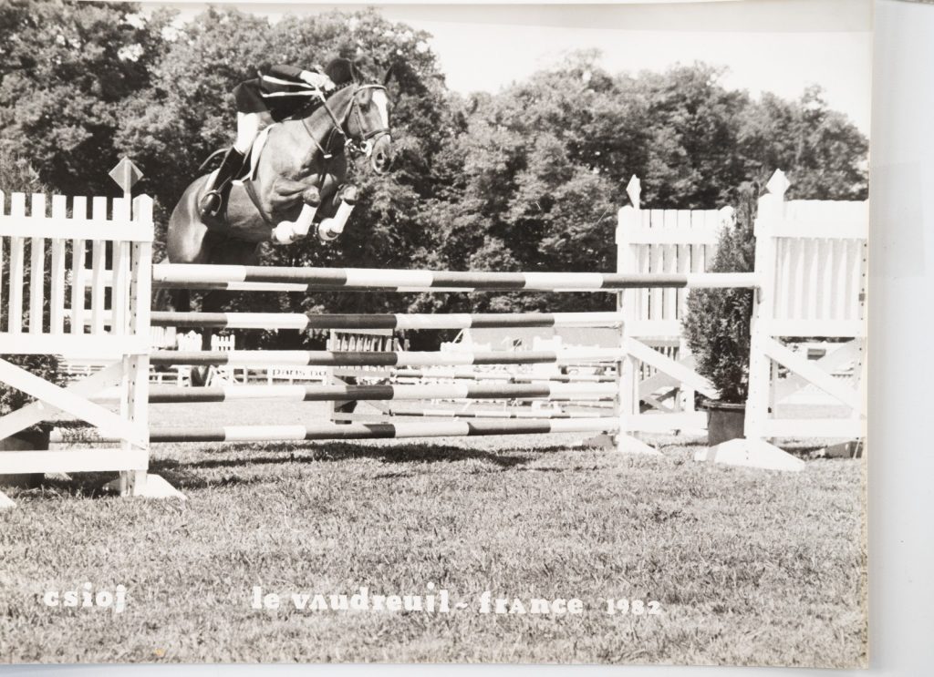 PHOTO Argentique France Equitation cheval saut d'obstacles 18X24cm 1970