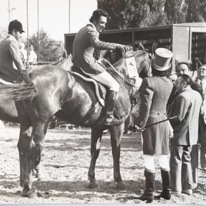 PHOTO Argentique France Equitation cheval saut d'obstacles 18X24cm 1970