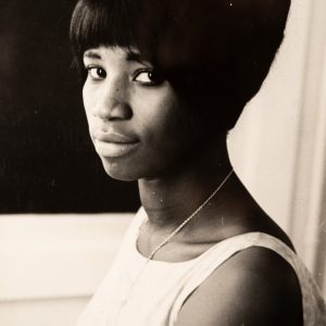 PHOTO Argentique, RC portrait de femme Afrique 16X24cm 1960