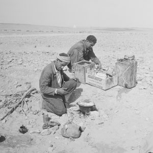 Tirage photo sur papier EXPEDITION ALGERIE 1950 30x30cm