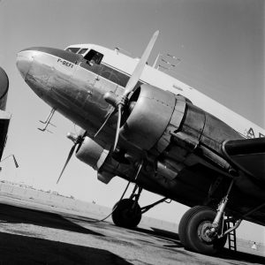 Tirage photo sur papier AVION BIMOTEUR ALGERIE 1950 60x60cm