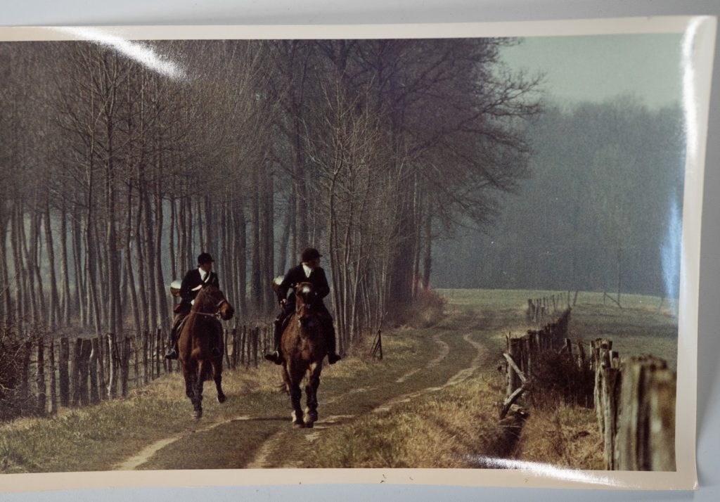 PHOTO Argentique	France	chasse à courre vénerie cheval COR 15x24cm	1970