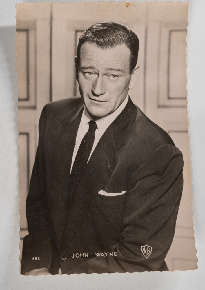 PHOTO Argentique CARTE POSTAL 9X14cm JOHN WAYNE 1960